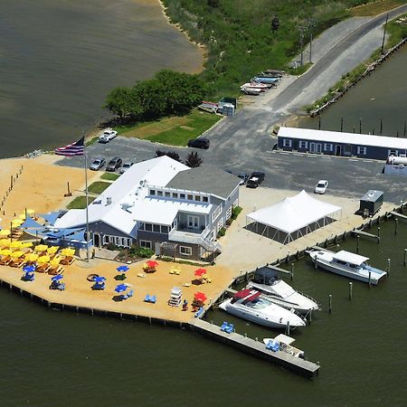 Lowes Wharf Marina Inn Шервуд Экстерьер фото