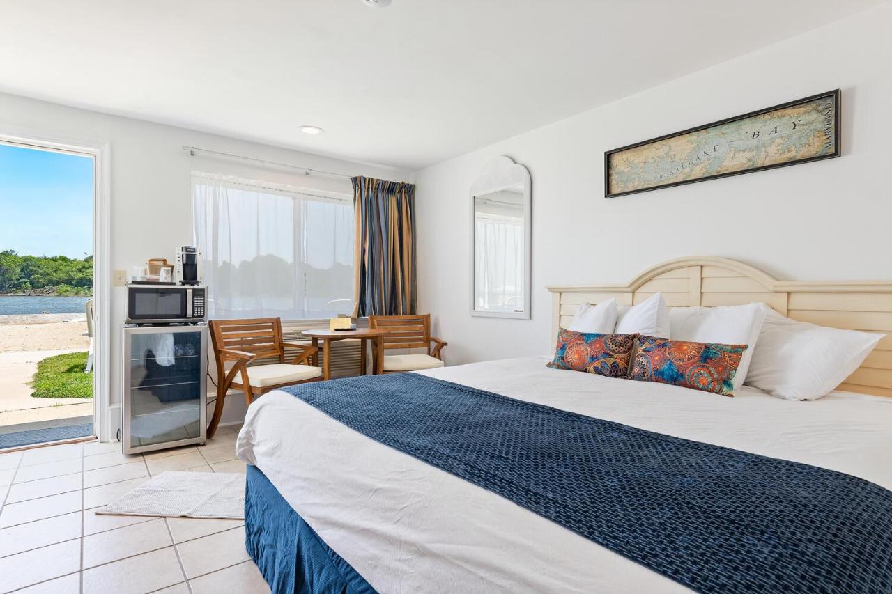 Lowes Wharf Marina Inn Шервуд Экстерьер фото